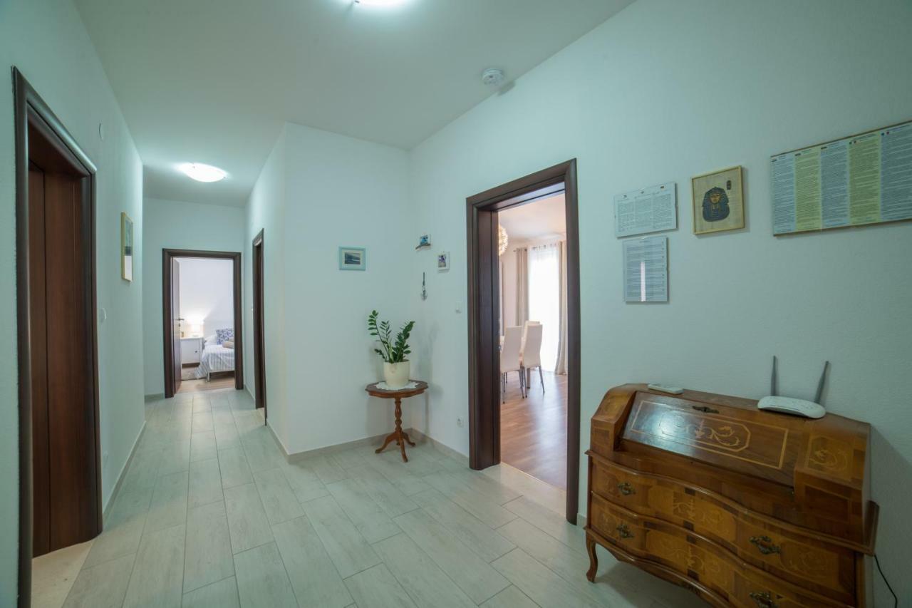 Apartment Mardi Kaštela المظهر الخارجي الصورة